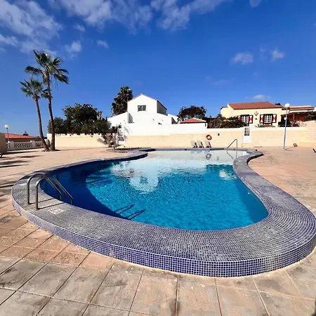 Casa Linda Holiday home Costa Del Silencio