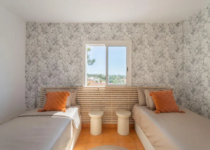 Hébergement de vacances Casa Linda *