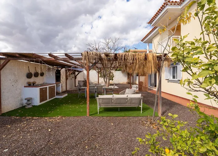 Hébergement de vacances Casa Linda Costa Del Silencio